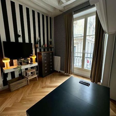 Appartement Au Coeur De Paris Exterior foto